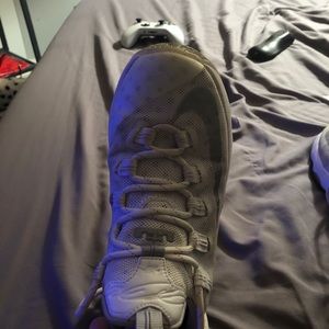 Nike LeBron 13 low top